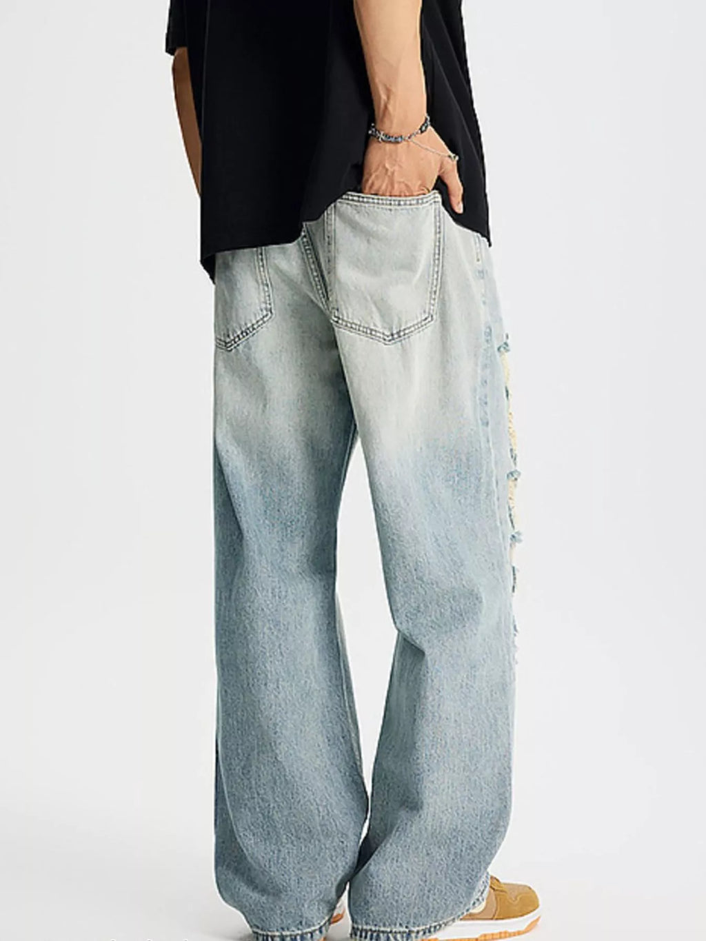 ed0cf9c7-722f-4c93-b9a3-f9c3b5d64de9-Max-Origin